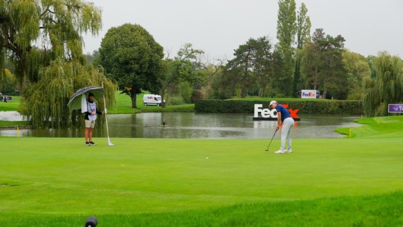Au putting